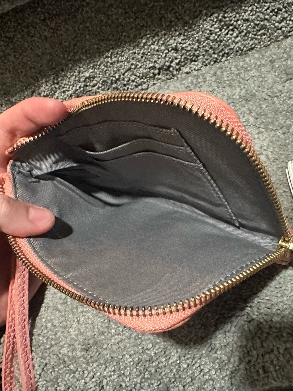 Fossil Pink Pebble Leather Wristlet with Tassel - Picture 4 of 7